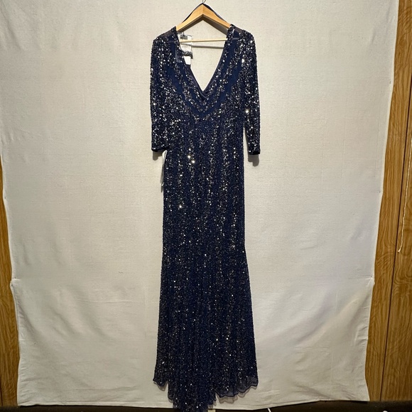 NWT Mac Duggal Three-Quarter Sleeve Embellished Gown - size 12 - Picture 5 of 9